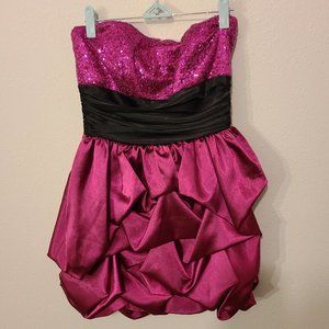 Strapless Fuchsia mini dress with sequins